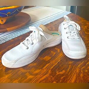 LAST CHANCE Keds women’s slip on sneakers mules, good used condition